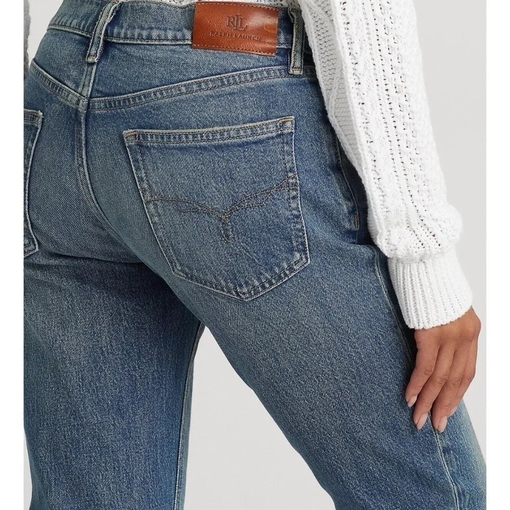 RALPH LAUREN Relaxed Tapered Ankle Jean Color Rangeland Wash Size: 16W